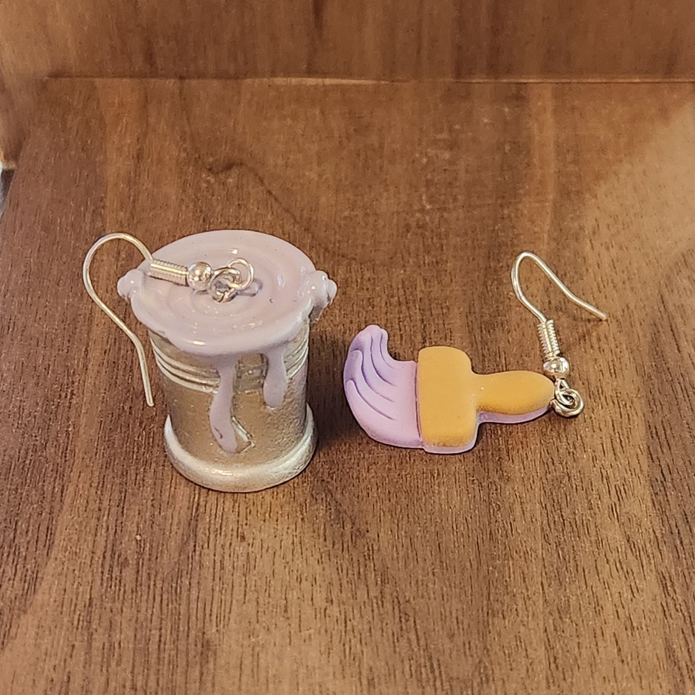 Unbranded Silver and Tan Paint Bucket Dangle Earrings NEW Ladies Artistic